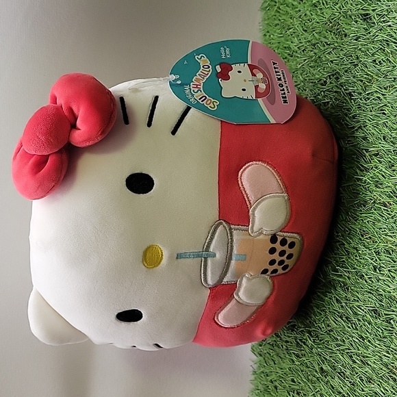 Hot Topic Other - NWT Squishmallows Sanrio Hello Kitty and Friends Hello Kitty with Boba Tea 8"